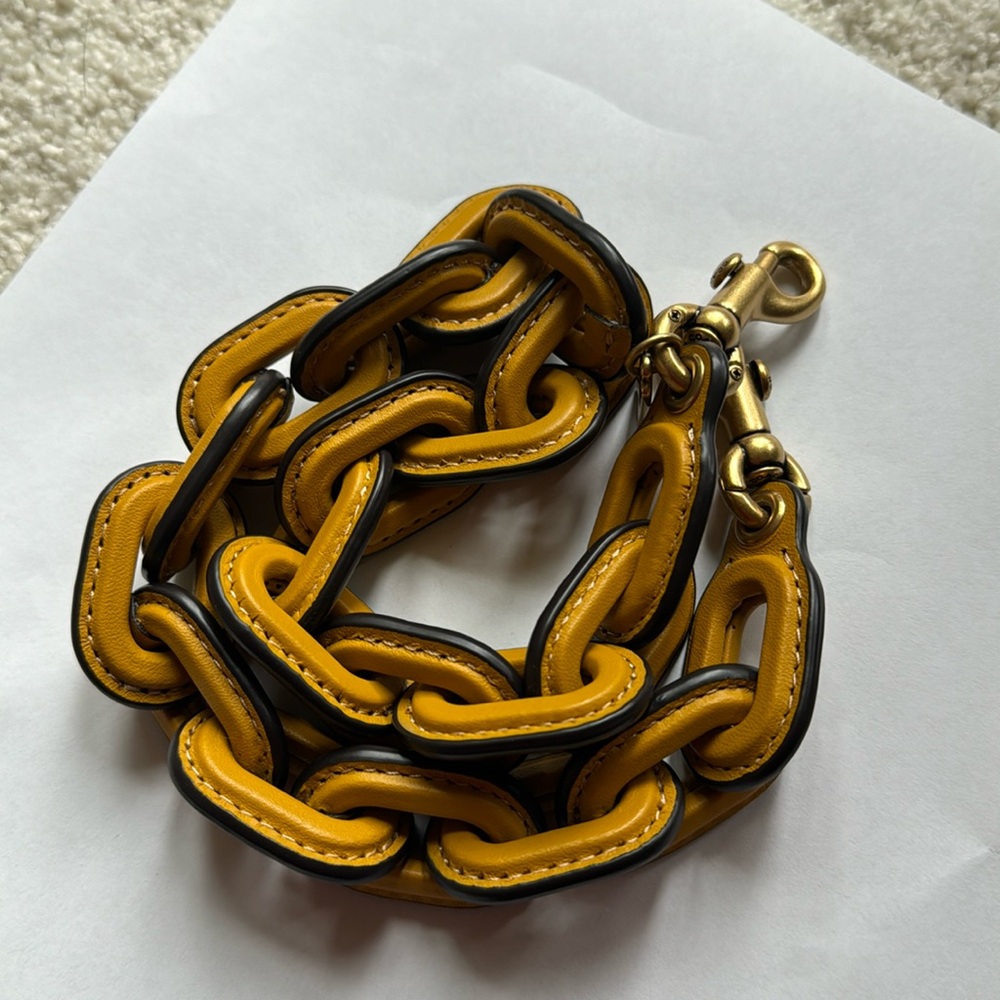 Leather Covered Short Chain